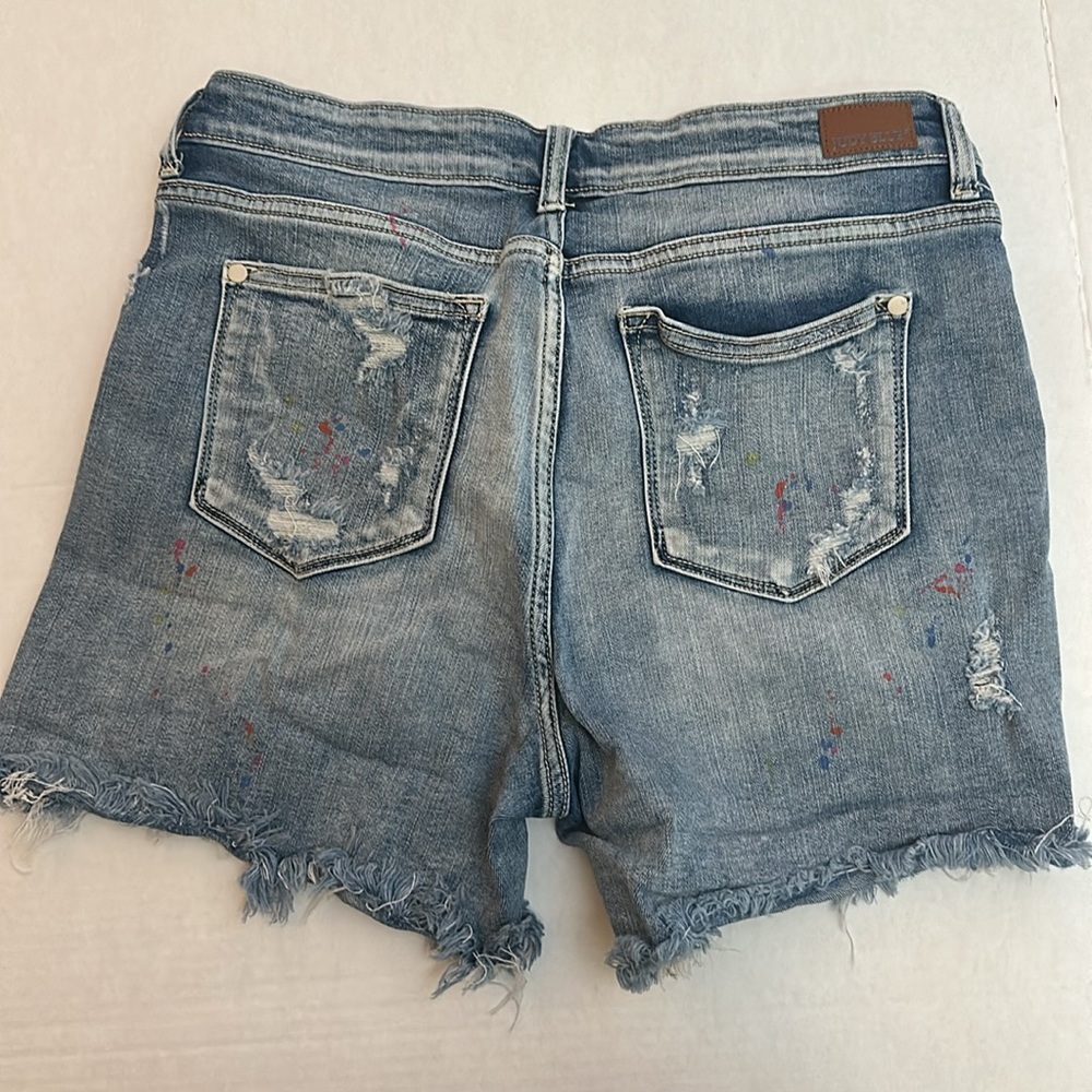 Judy Blue Denim Jean Shorts Womens Paint Splatter Distressed Raw Hem Large